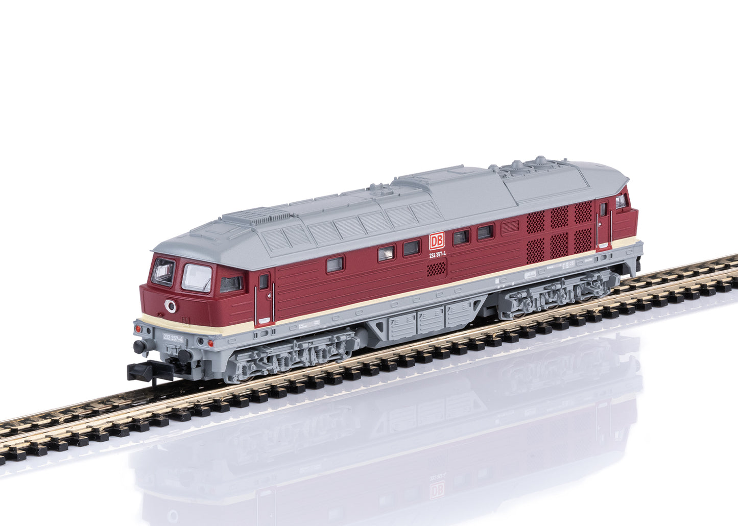 Trix N 16235 Class 232 Diesel Locomotive Summer 2026 New Item