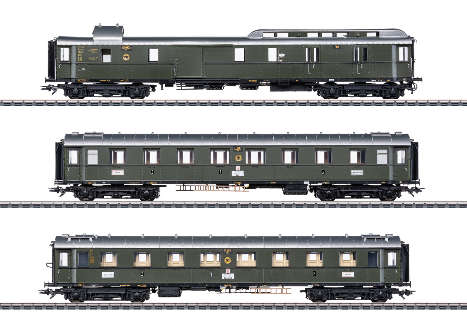 Marklin HO 42490 FD 226 Express Train Car Set for the Class 01