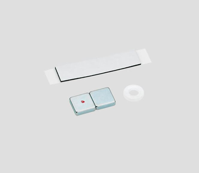 Marklin HO 7558 Magnet Set -- For Cars - Set of 2