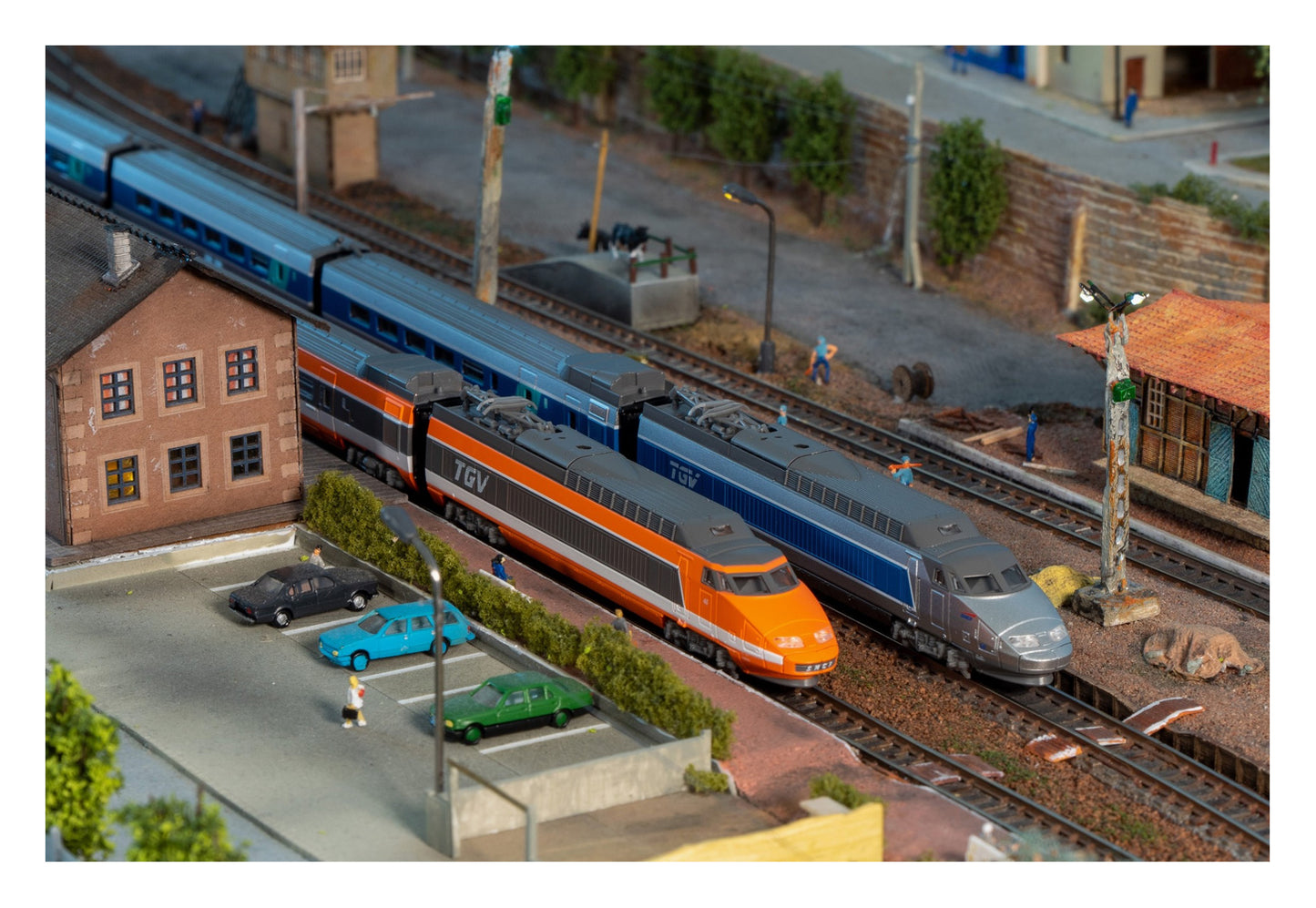 AZAR MODELS Z T01-OR1A Analog TGV PSE - orange origine 7 elements - analog SNCF IV-V