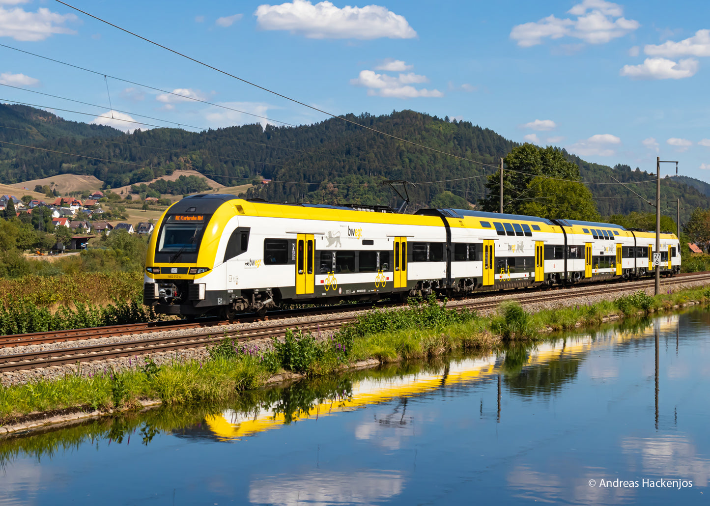 Trix HO 25463 DB AG Desiro HC Elec. Train 2024 New Item