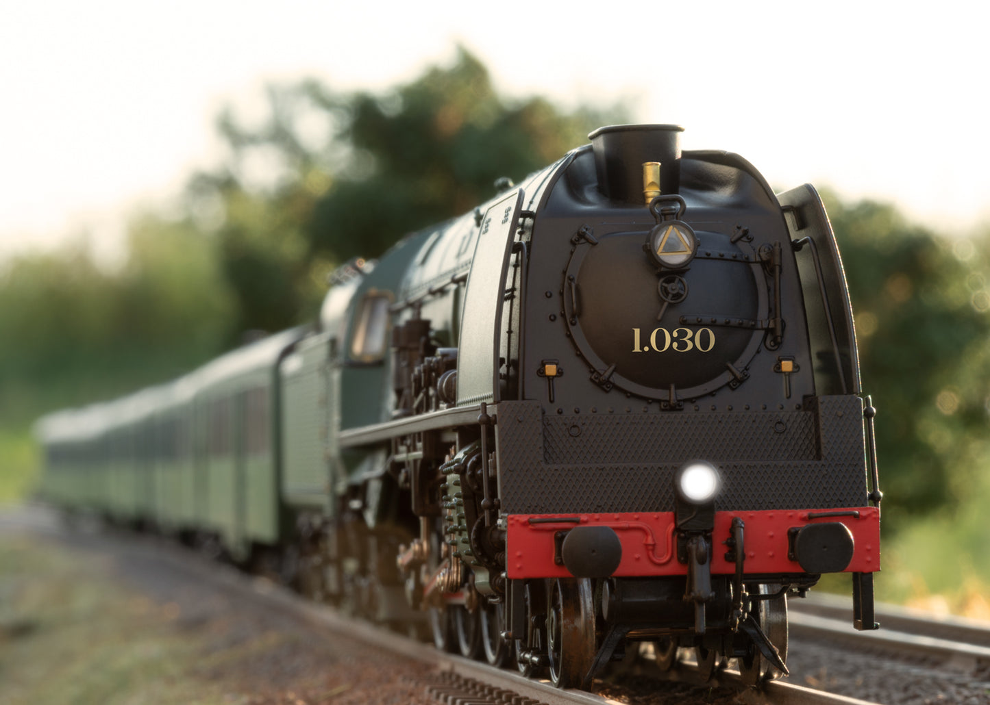 Trix HO 25480 TRIX 25480 Steam Engine Reihe 1, SNCB, Ep. III
