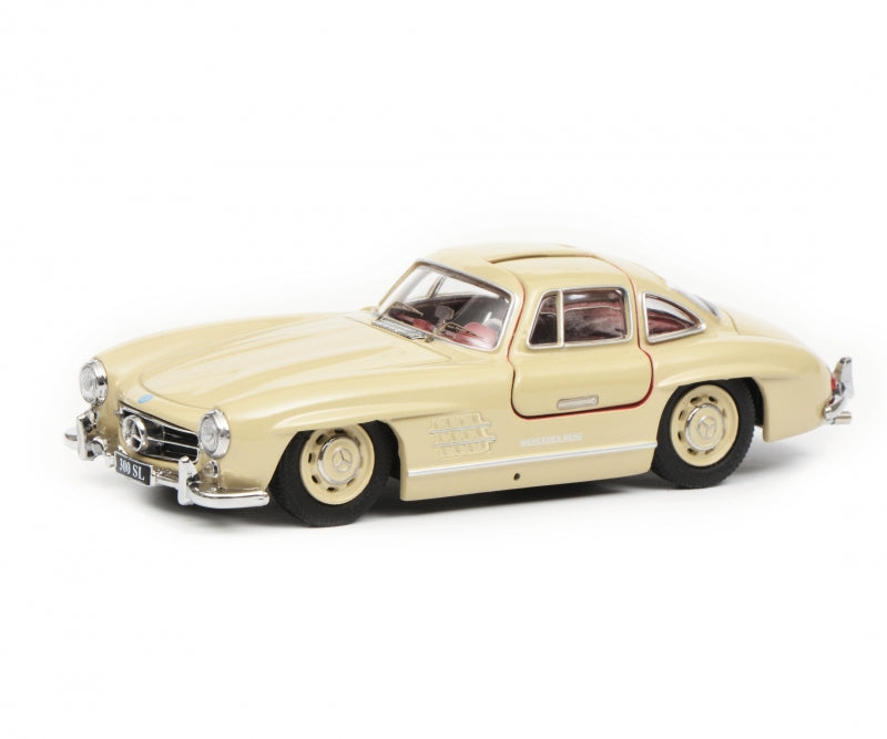 Schuco MB 300 SL beige 1:43