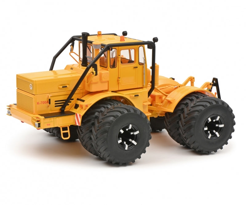 Schuco 450784500 Kirovets K700 Doppelb. 1:32 2022 New Item