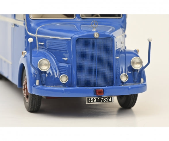 Schuco MB O3500 Rennabteilung 1:43