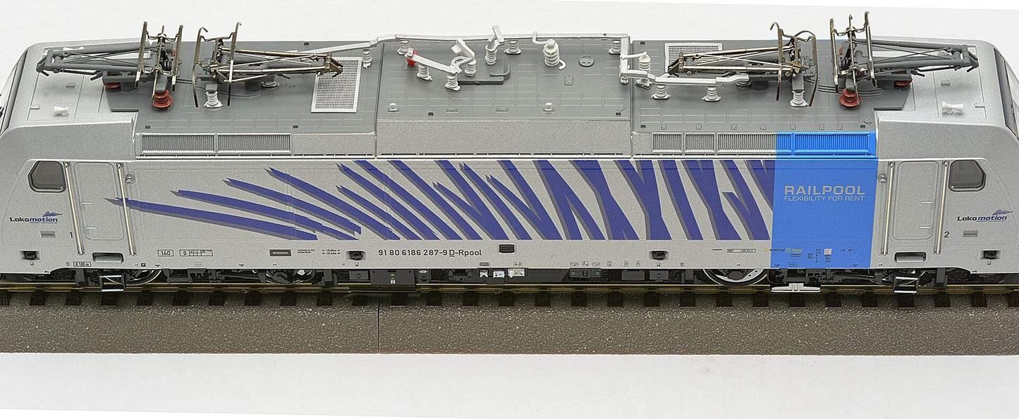 Roco HO 73654 Electric locomotive BR 186, Railpool