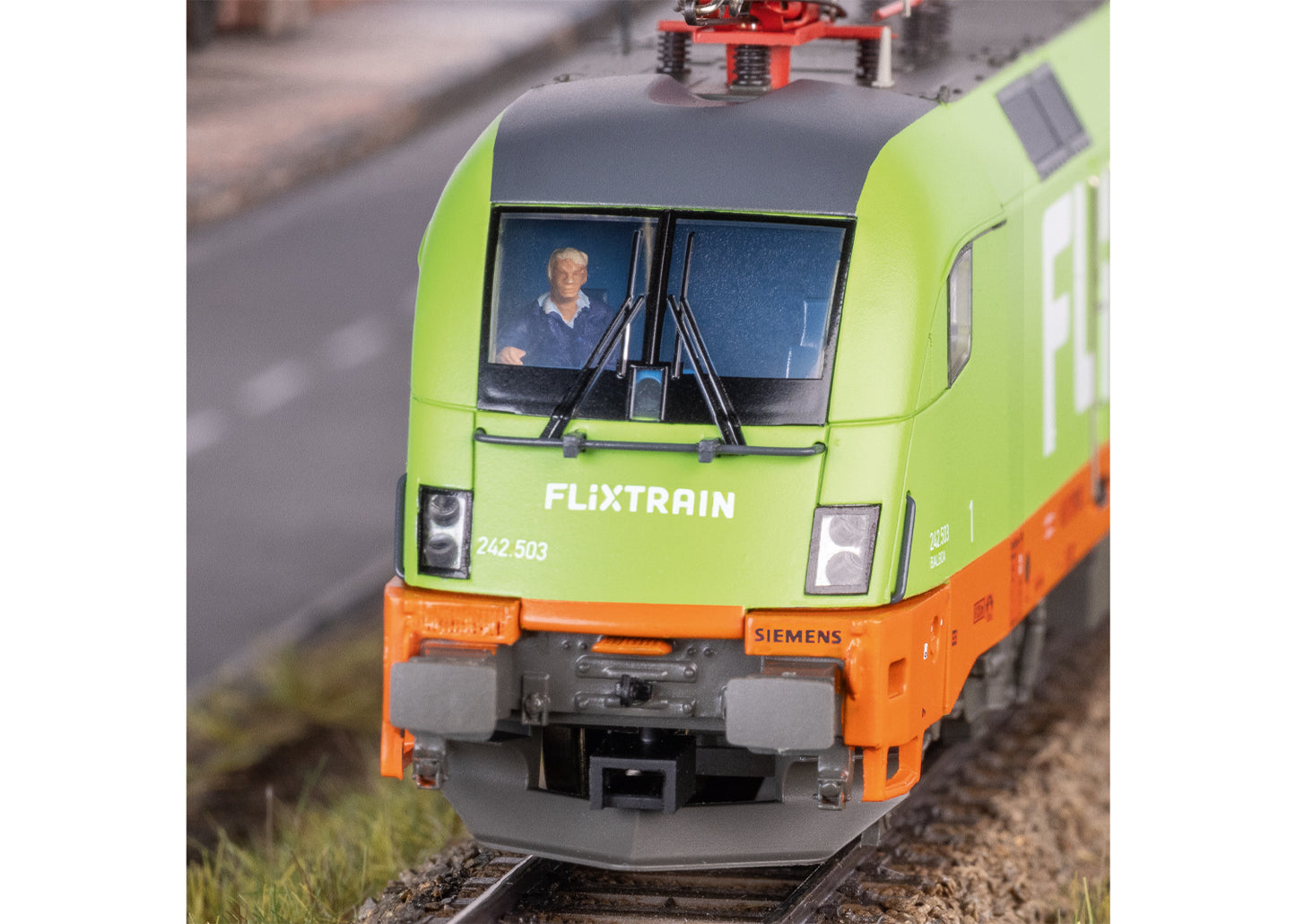 Marklin HO 39872 Class 182 Electric Locomotive Fall 2026 MHI Q3