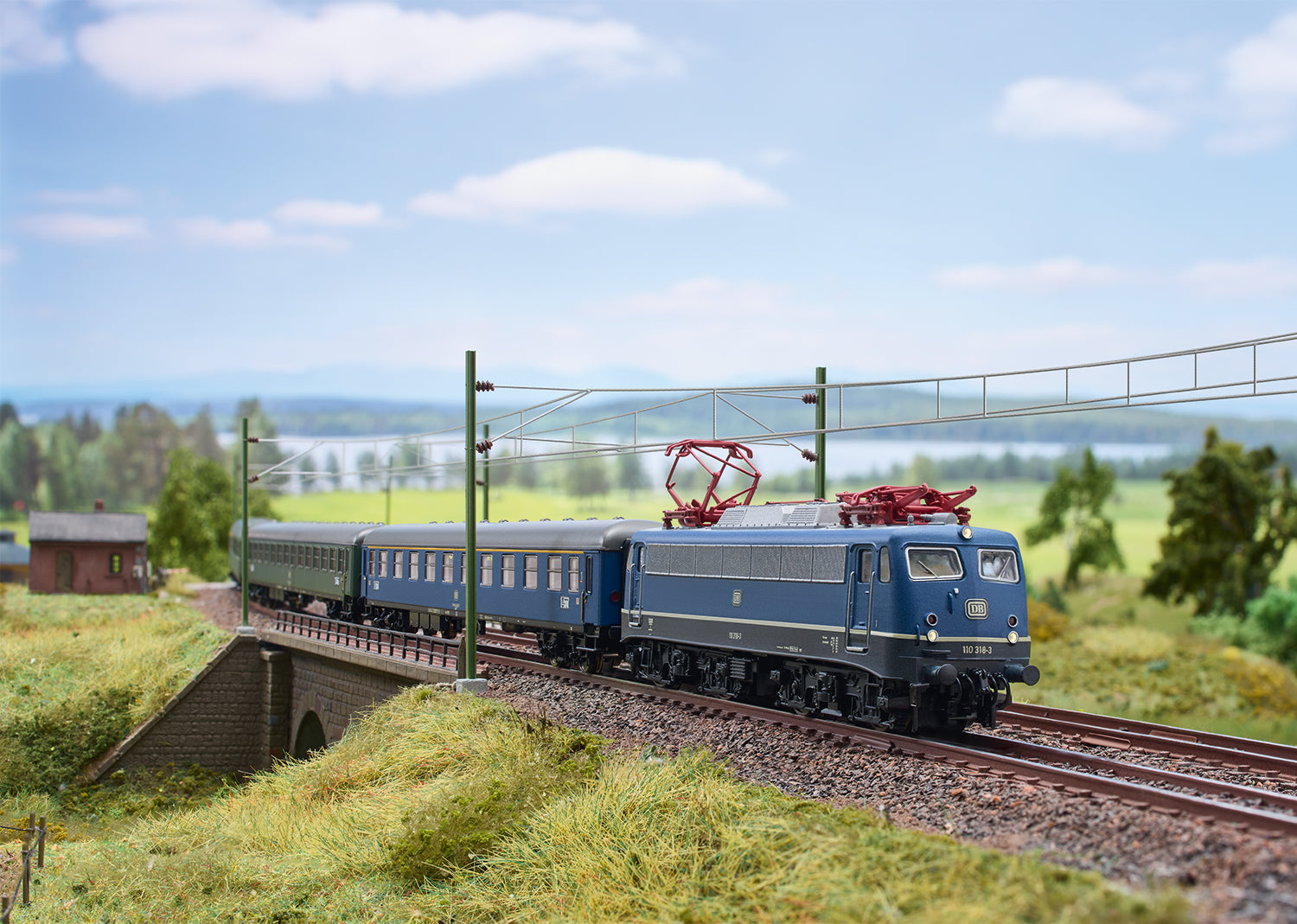 Trix N 16268 DB Class 110 Electric Era IV  2025 New Item