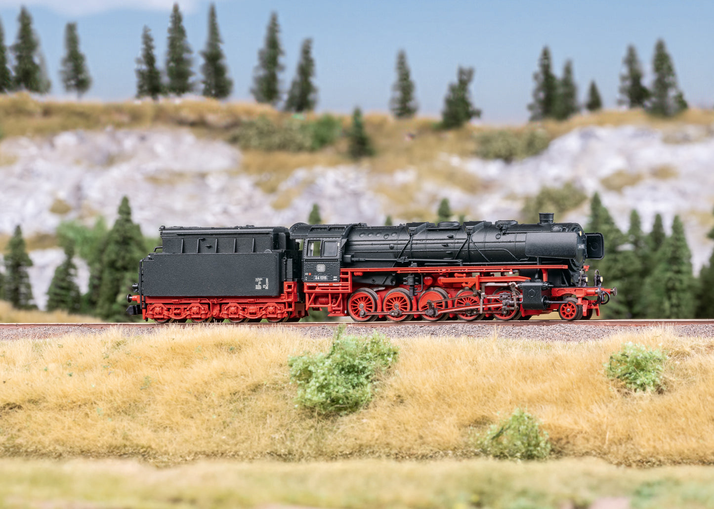 Trix N 16445 DB Class 44 Steam Locomotive 2026 New Item