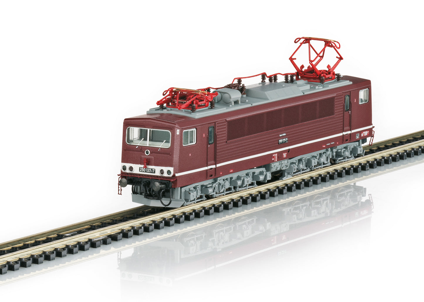 Trix N 16651 Class 250 Electric Locomotive DR  Fall 2024 New Item