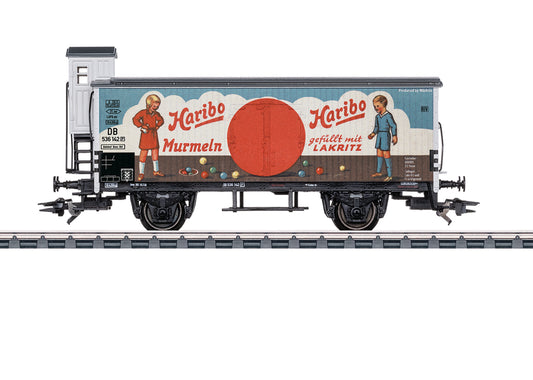 Marklin HO 48900 Refrigerator Car with a Brakeman's Cab "Haribo"