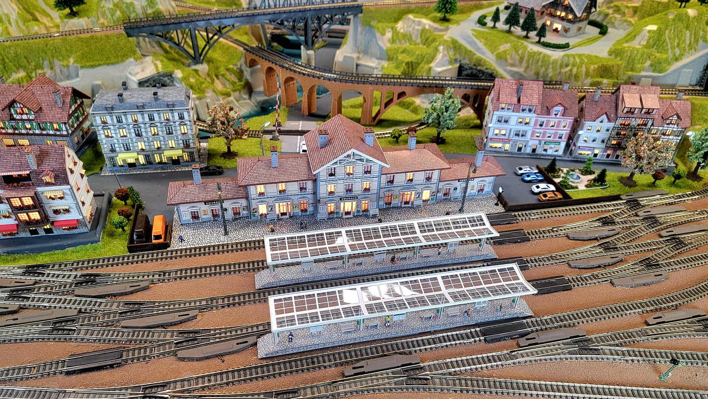 Noch N scale 777777 "Baden-Baden" Amazing Digital Layout w/ECoS Station and 4 DCC trains 69"x39"