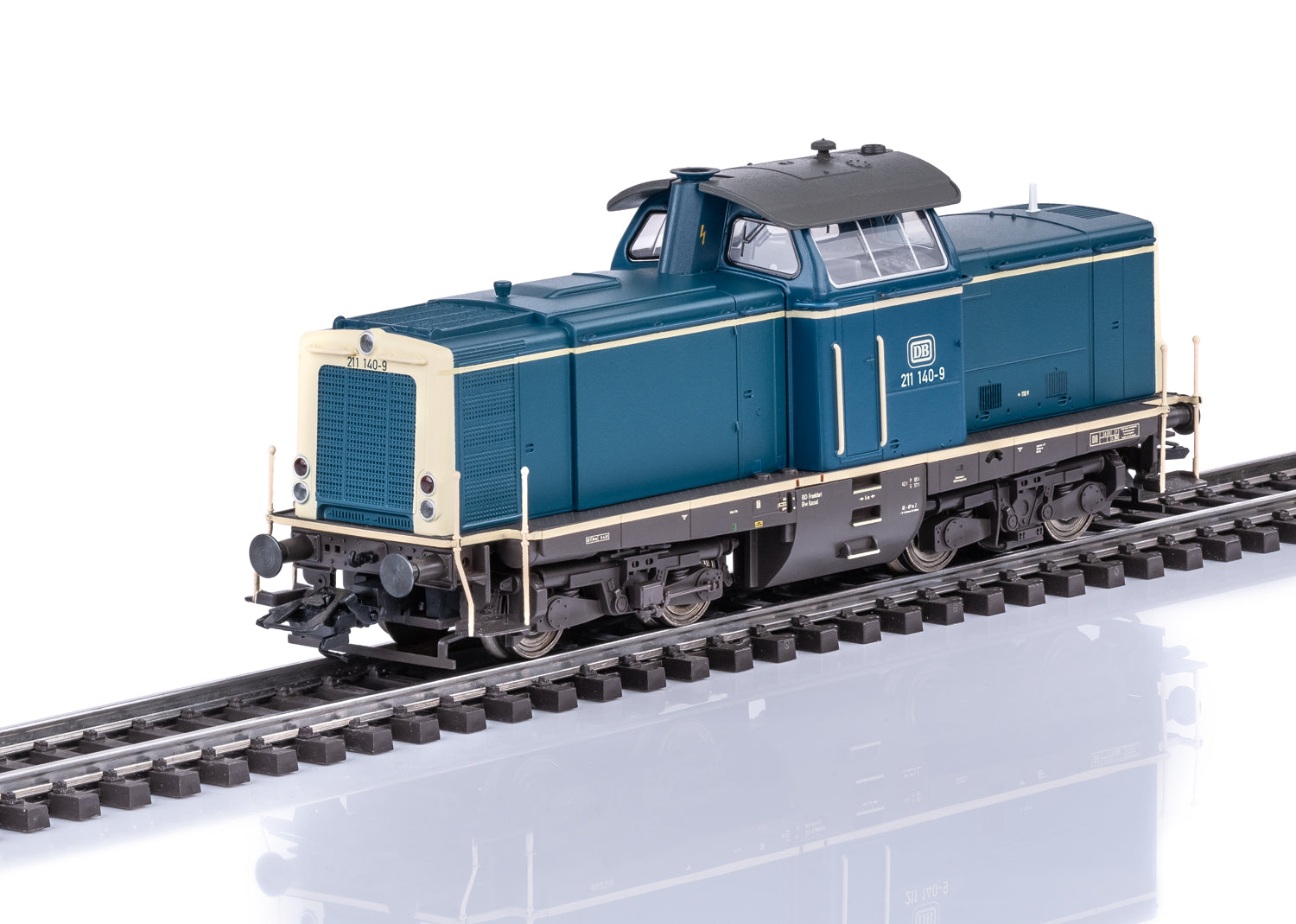 Trix HO 25101 DB Class 211 Diesel Era IV  2025 New Item