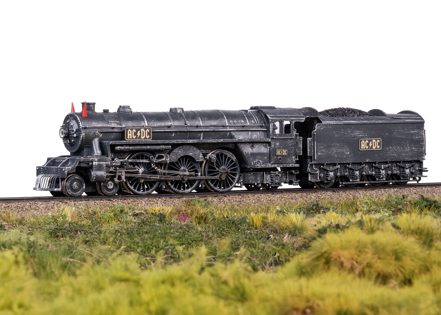 Trix HO 25492 Black Ice Steam with Tender 2026 New Item