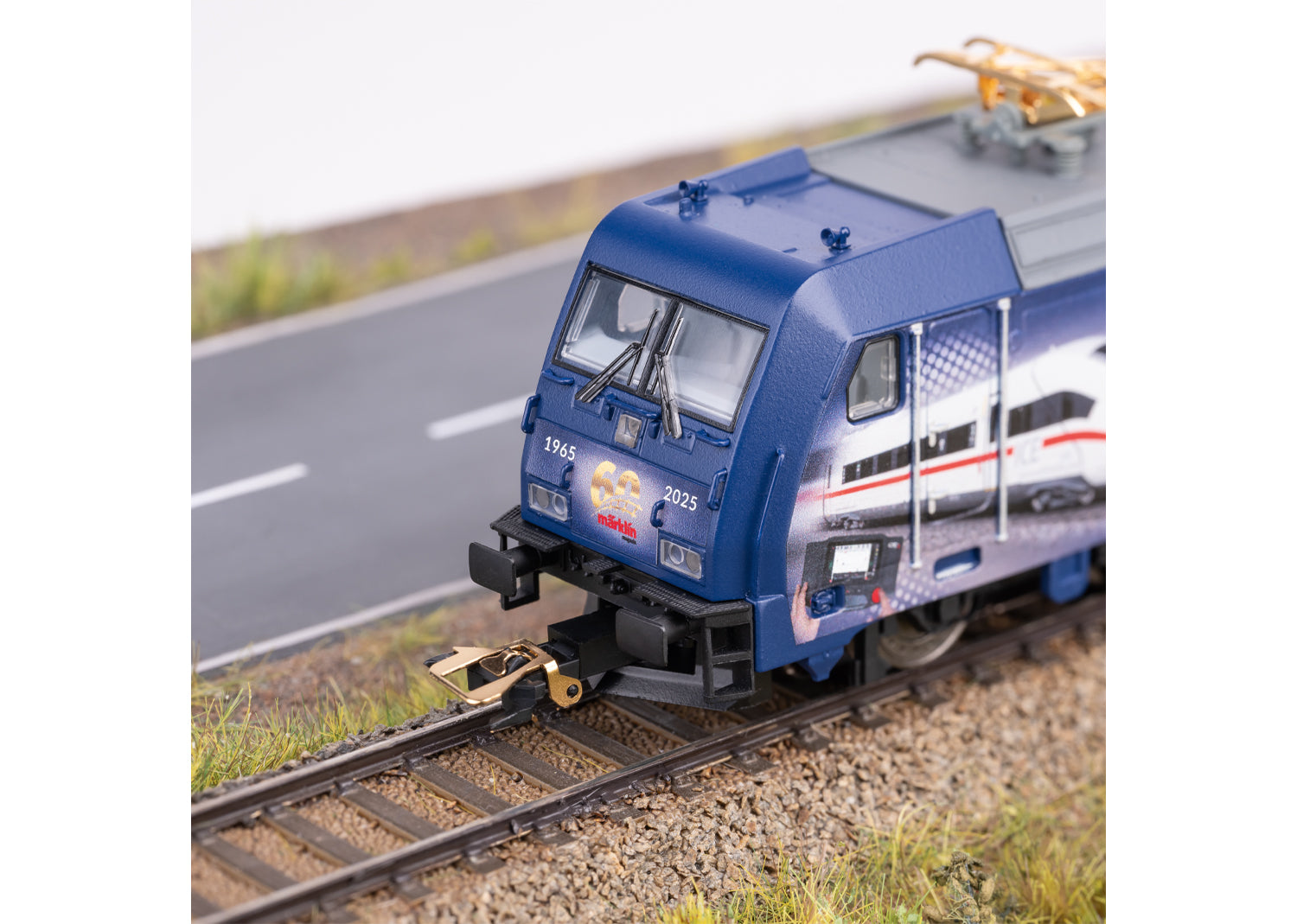 Marklin HO 36060 Class 185.2 Electric Locomotive  Fall 2025 New Item