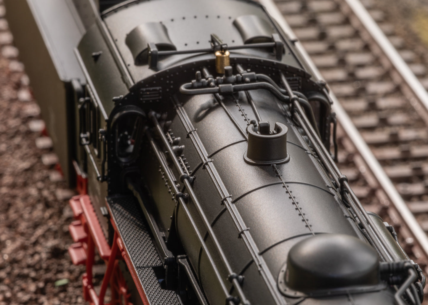 Marklin HO 38190 Steam Engine cl 19 016 DR/DDR "Saxon Pride" Dynamic Smoke