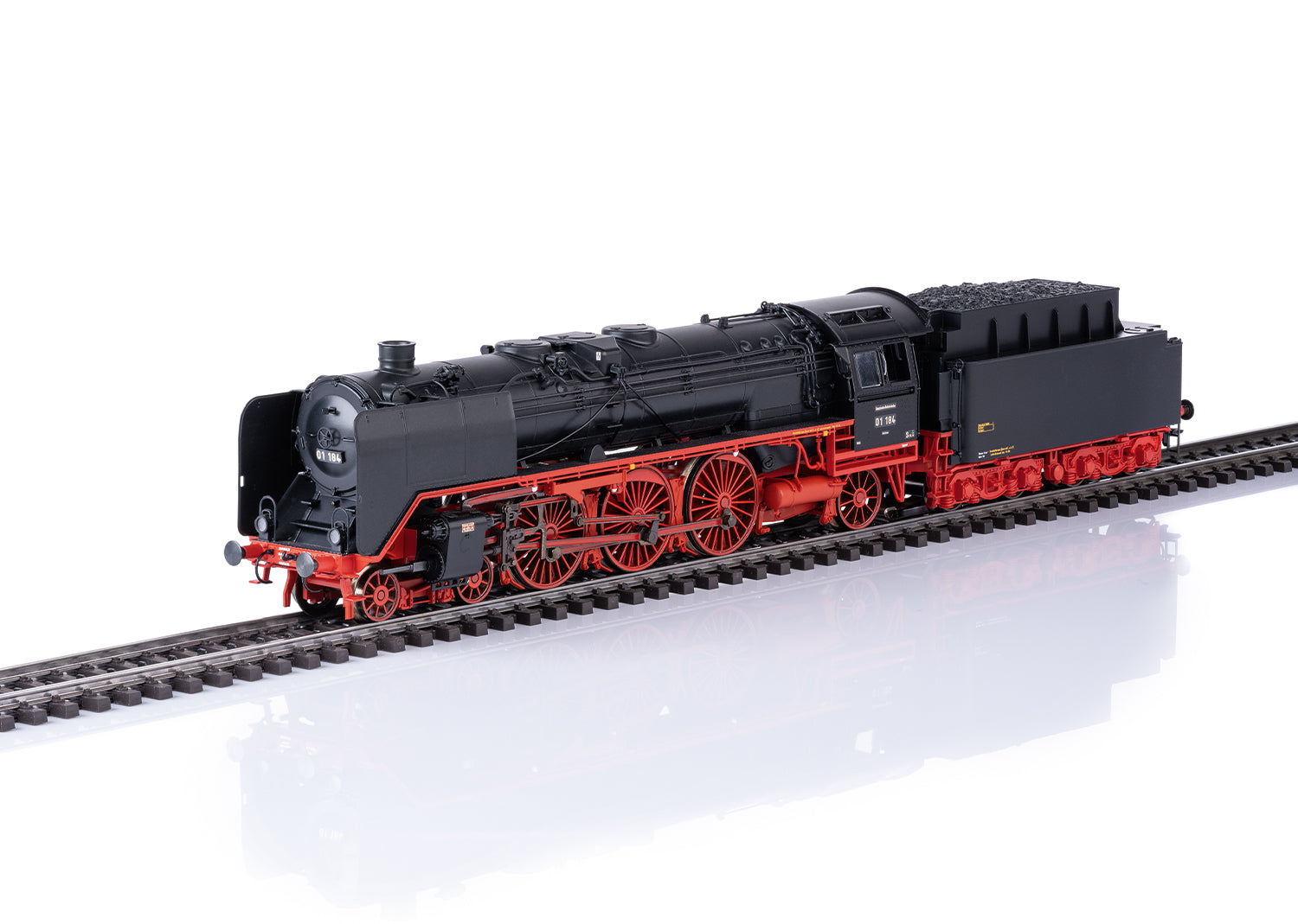 Marklin HO 39003 Class 01 Steam Locomotive  2025 New Item