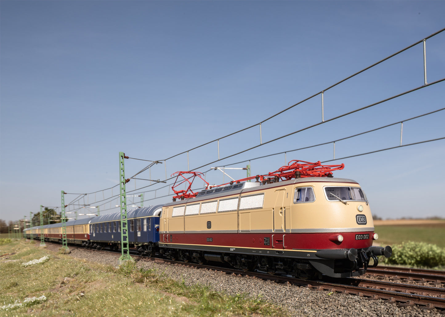 Marklin HO 39130 Electric Locomotive Road Number E 03 002 Insider 2026