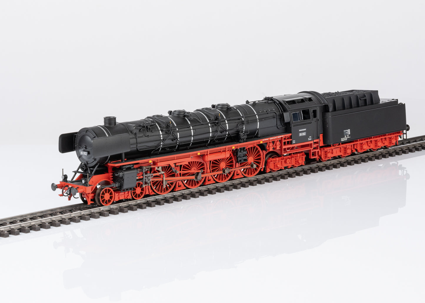 Marklin HO 39661 Steam Locomotive, BR 06, DB, III Insider Club 2026