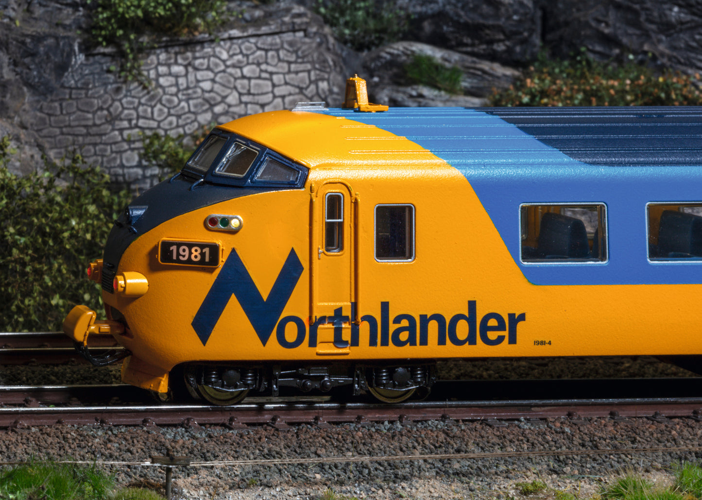 Marklin HO 39705 Northlander Diesel Powered Train  2024 New Item