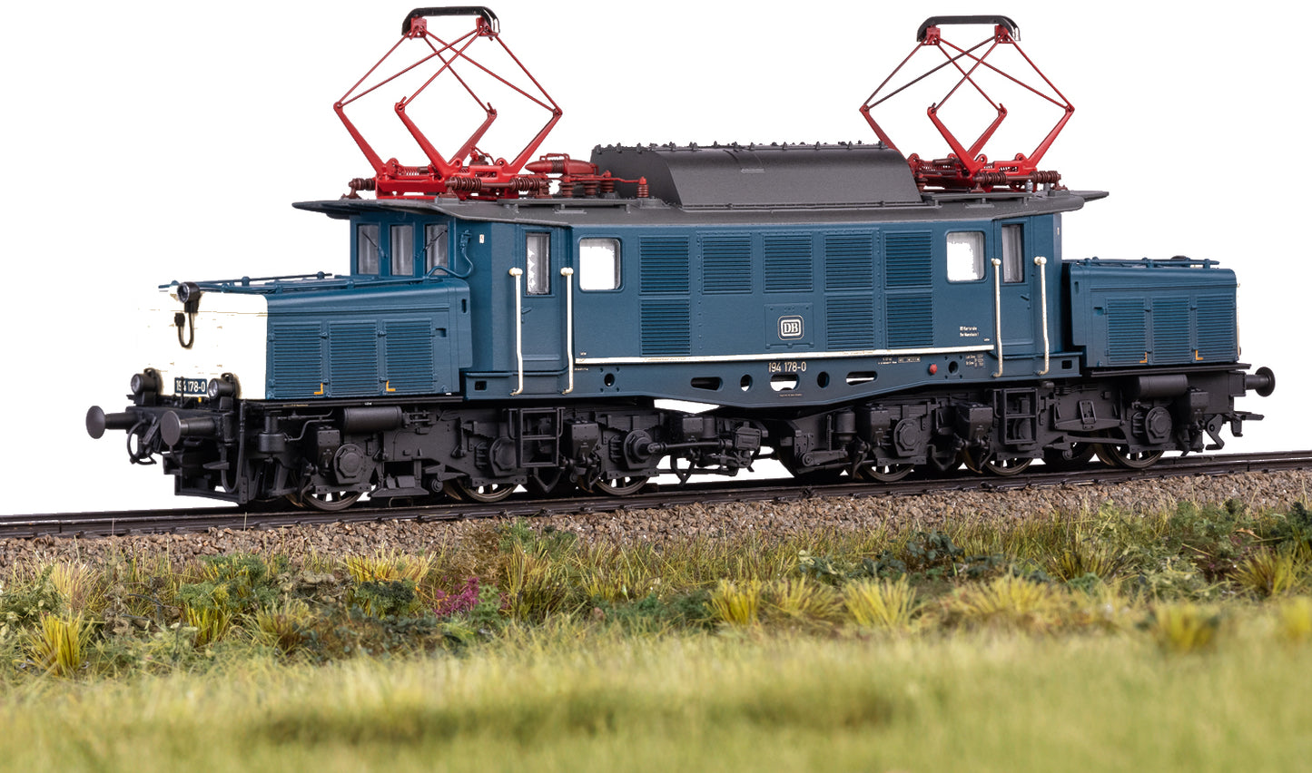 Marklin HO 39994 DB Cl. 194 Electric Era IV  Summer 2025 MHI New Item