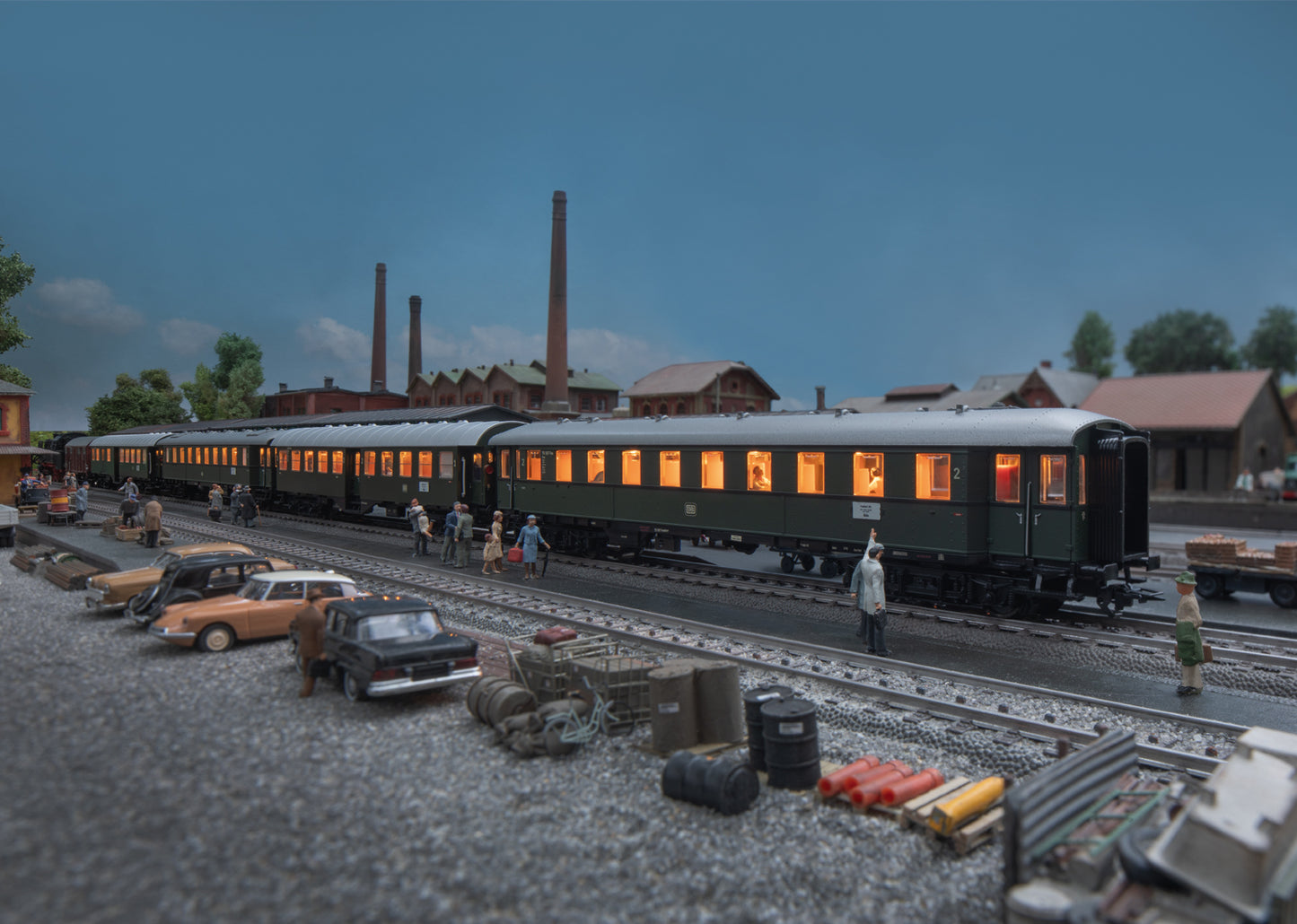 Marklin HO 41329 - DB Car Set for Cl. 66 Era III Insider Club