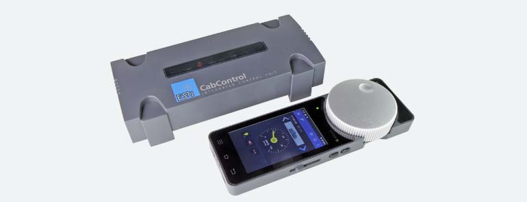 ESU  50310  CabControl DCC System, with WiFi Throttle, 7A, Set with power supply 110V-240VA, USA, Output 15-21V, english