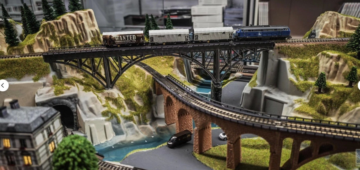 Noch N scale 777777 Finished "Baden-Baden" Digital Layout w/ECoS Station and 4 DCC trains 69"x39"