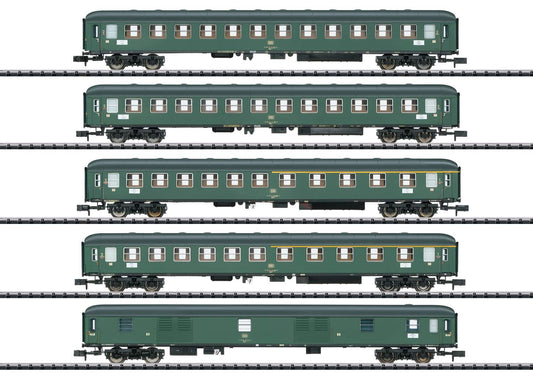 Trix N 15219 D 360 Express 5-Car Passenger Set - Ready to Run - Minitrix -- German Federal Railroad DB (Era IV 1975, green)