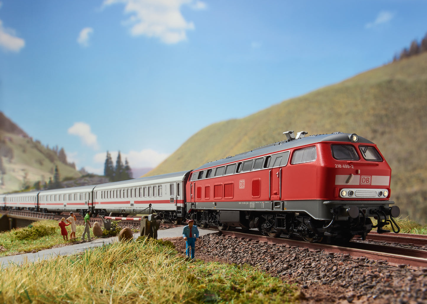 Trix N 16823 Diesel Locomotive, 218 499-2, DB AG Ep.VI 2021 New Item