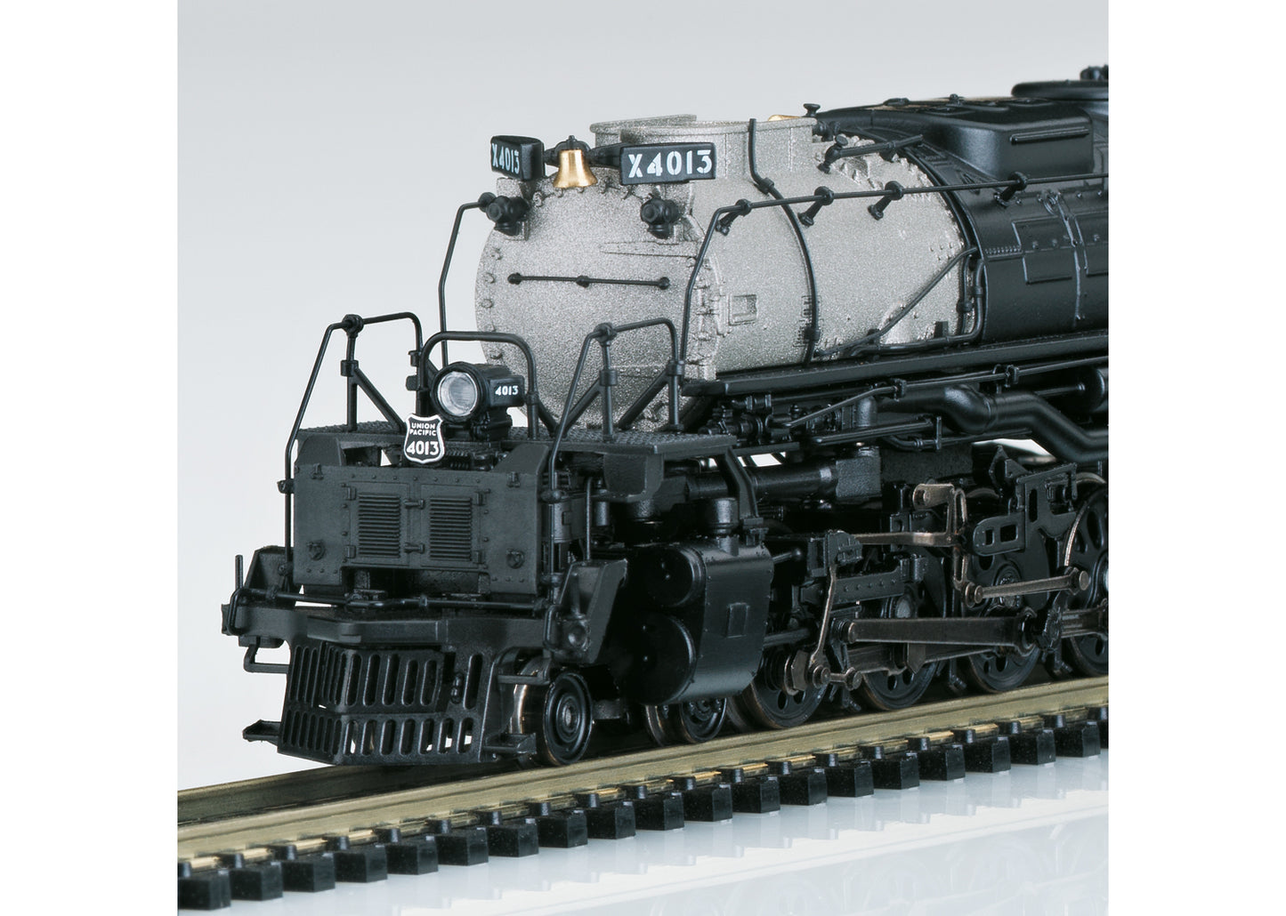 Trix N 16990 Class 4000 BIG BOY Steam Locomotive – Euro Model Trains