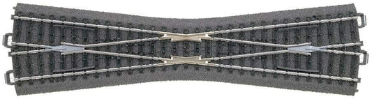 Marklin HO 24740 C-Track -- Wide-Angle Crossing
