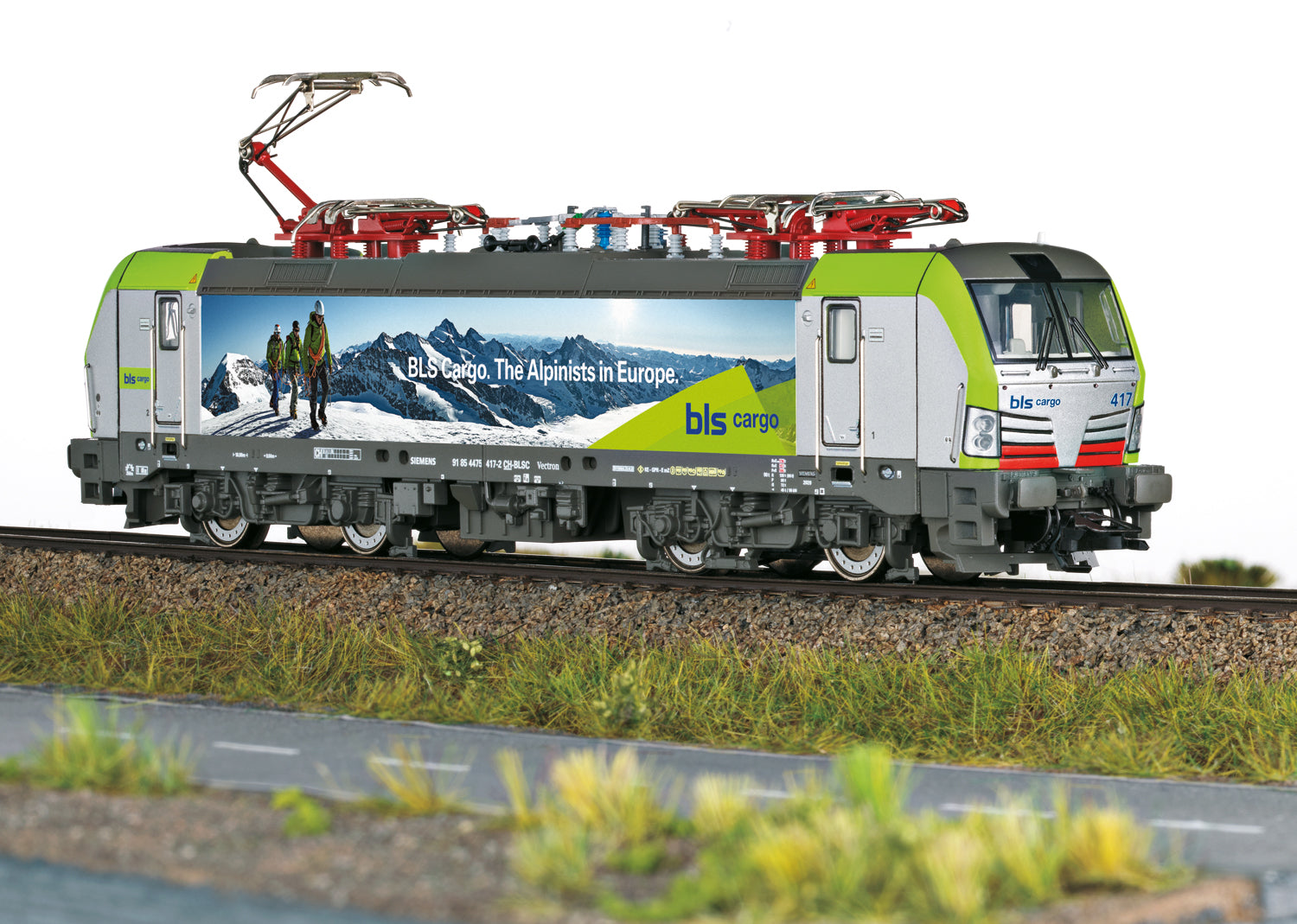 Trix HO 25197 BLS Cl. Re 475 Electric Locomotive Summer 2023