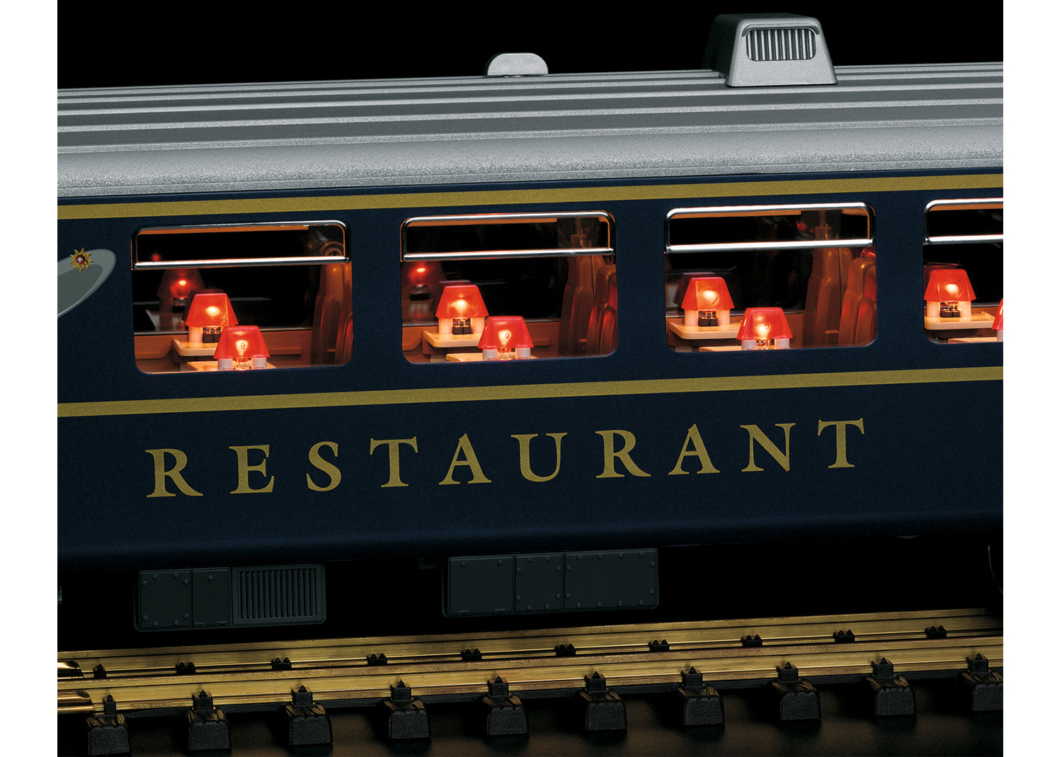 LGB G 31681 RhB Dining Car WR 3815 Era VI  Fall 2023 New Item