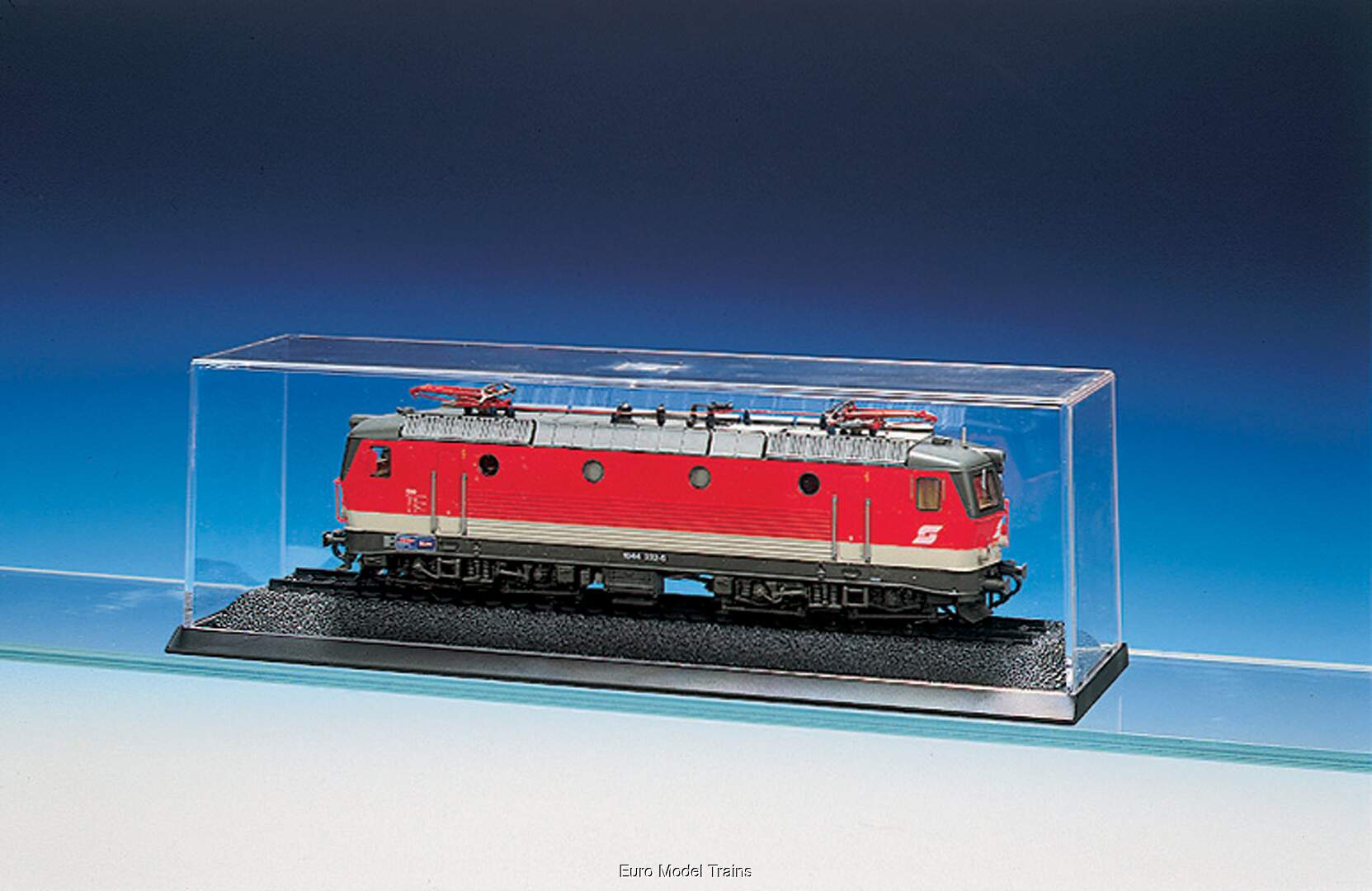 Roco HO 40025 Transparent Locomotive Display Case up to 220mm (8.6 inc ...