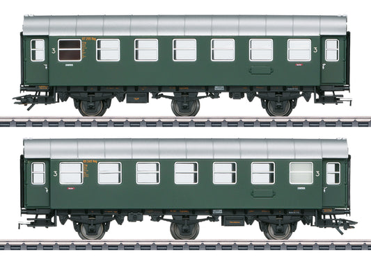 Marklin HO 43185 Passenger Car Set, 2nd and 3rd Class, DB, Ep.III