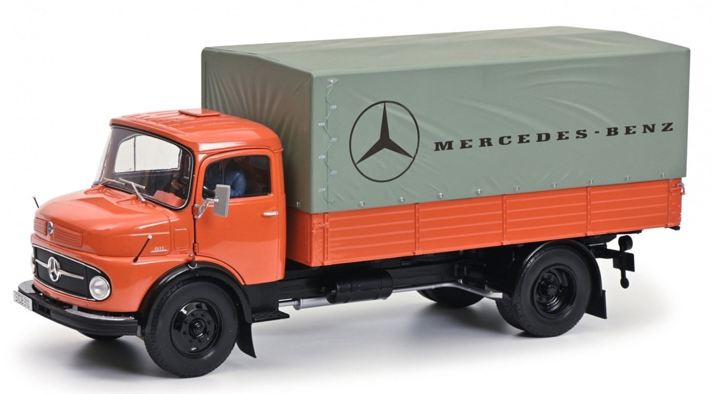Schuco  450044700 Mercedes Benz L 911 Flatbed Truck w/fig MHI