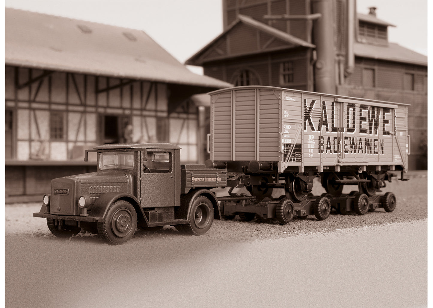 Marklin HO 48822 DB Type G 10 KALDEWEI Boxcar, Era III