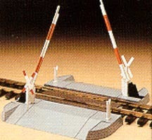LGB G 50650 Crossing Gates --