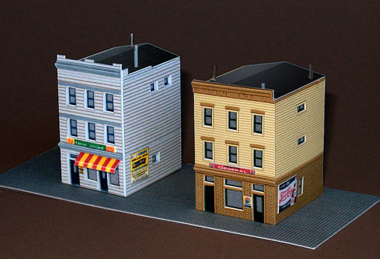 EMTZ 621 Two downtown buildings. Fully assembled.