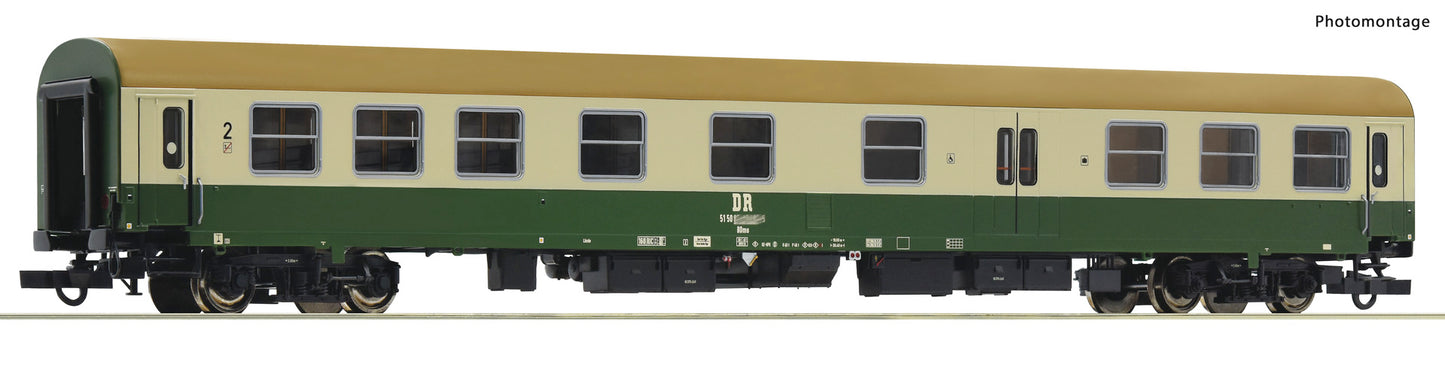 Roco HO 74805 2nd class express train passenger coach with baggage compartment  DR  era IV DC Q1 2022 New Item