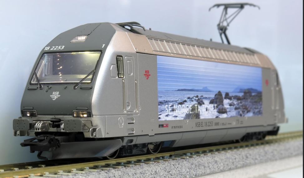 Marklin HO 39466 Class EL 18 Electric - 3-Rail - Sound and Digital -- Norwegian State Railways NSB 2253 (Era VI, gray, Pine Forest-Sea Mural)